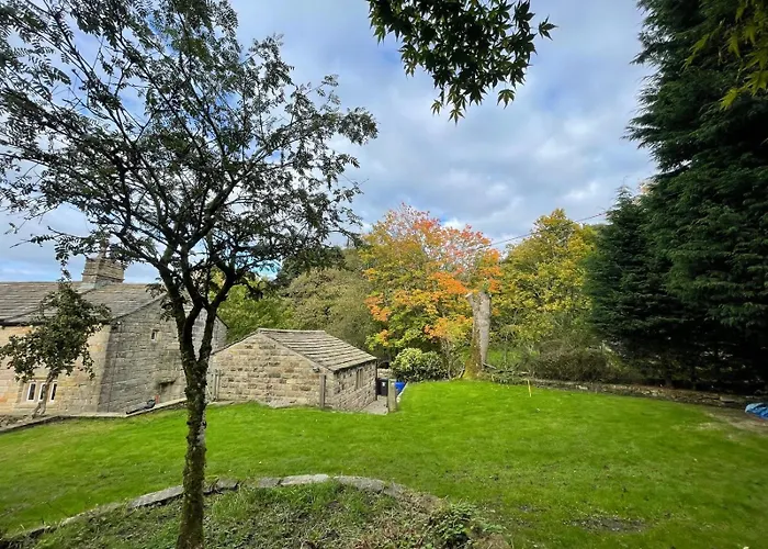 Wycoller Cottage Listed Building With Hot Tub