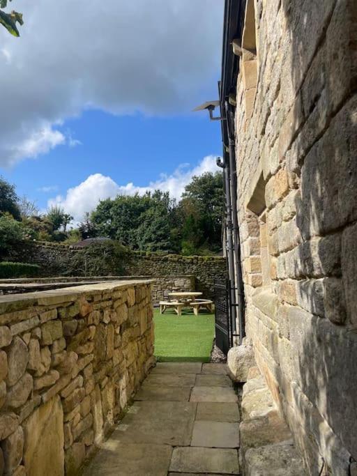 Wycoller Listed Building With Hot Tub *